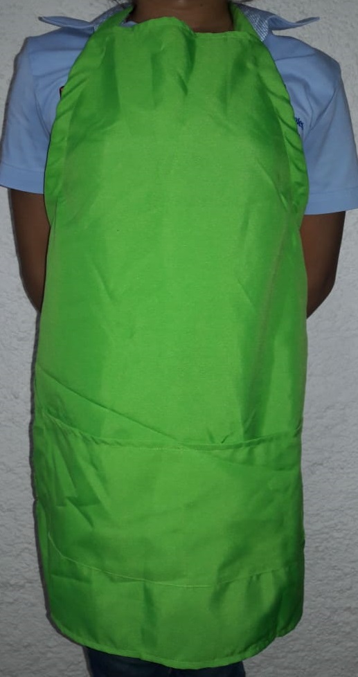 MANDIL DE TELA PARA COCINA O BAR LISO C/BOLSA EN COLOR VERDE