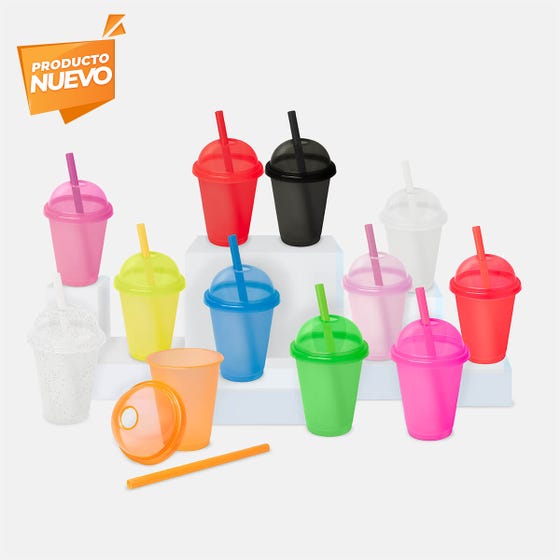 VASO LODY DE PLÁSTICO CON TAPA Y POPOTE DE 500ML